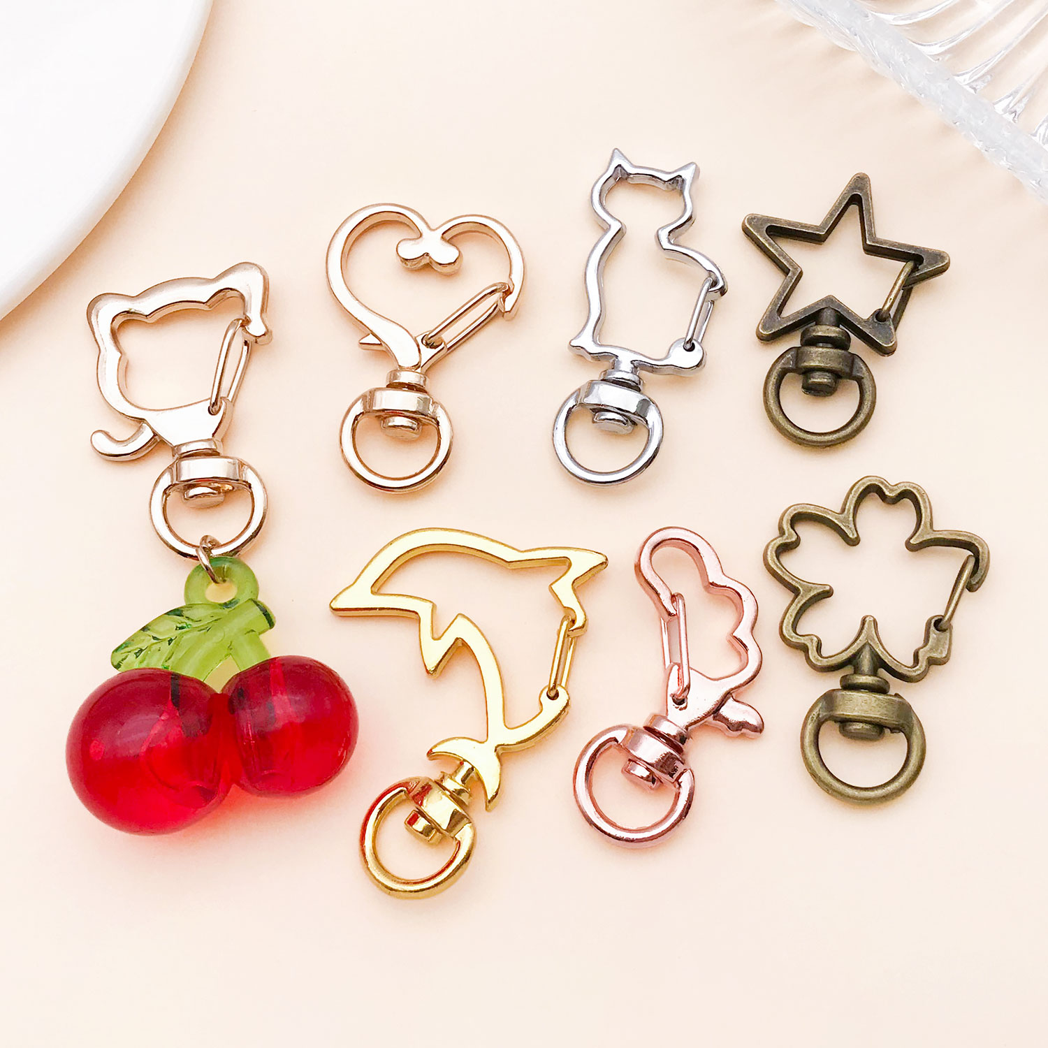5pcs/lot Heart Star Moon Cat D - Pet Supplies Warehouse recensione e prezzo