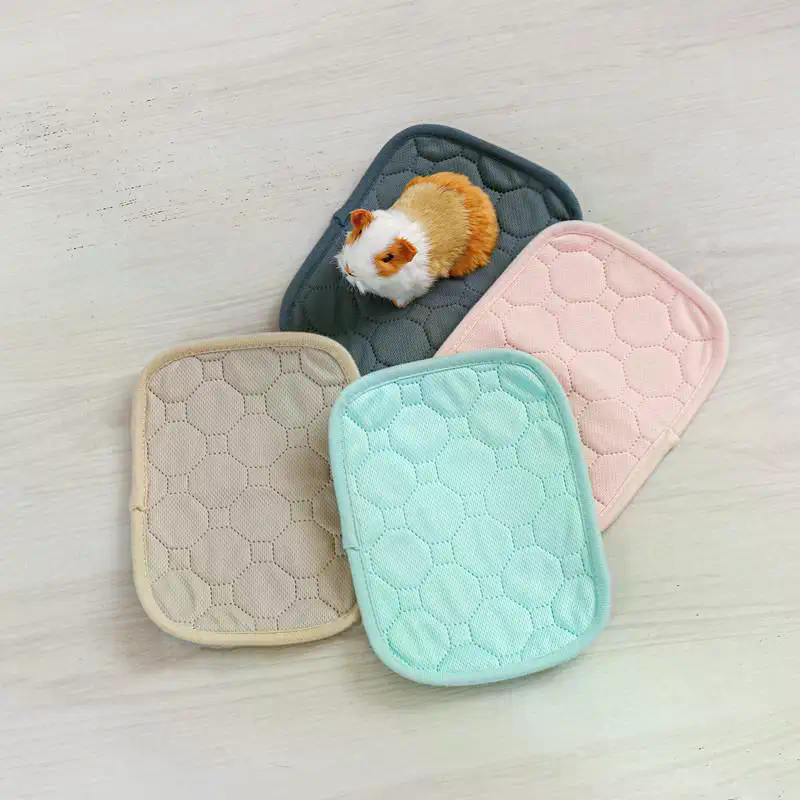 Waterproof Pad Pet Hamster Ant - Hedgehog Bedding Liner recensione e prezzo